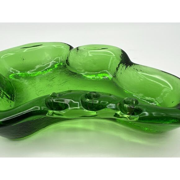 Vintage 1960's BLENKO Amoeba Freeform Art Glass Green Ashtray Trinket Dish - Picture 3 of 10